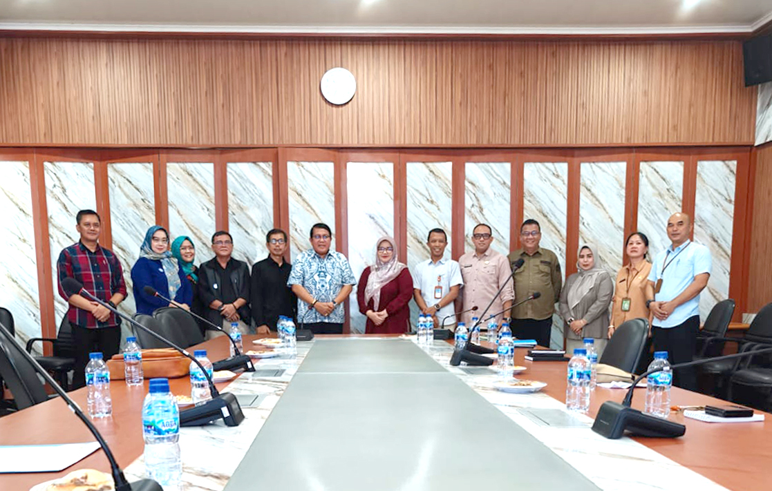 Rapat Pengurus DPK APINDO Kabupaten Bogor dengan Kepala Dinas Perdagangan dan Perindustrian Kabupaten Bogor